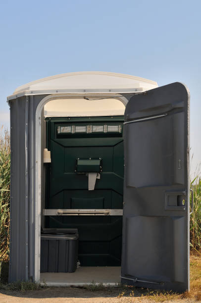 Best Luxury portable toilet rental  in Frazier Park, CA